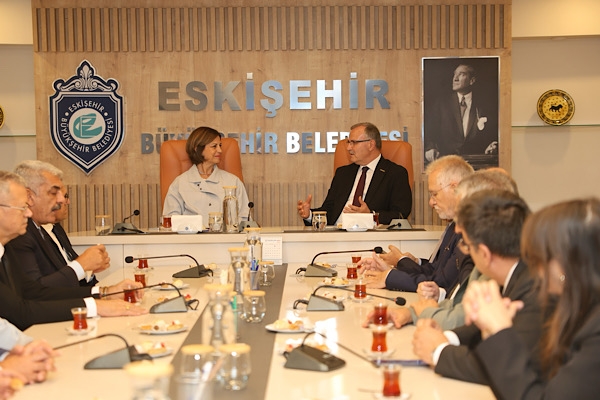 OSBÜK heyetinden Başkan Ünlüce’ye ziyaret