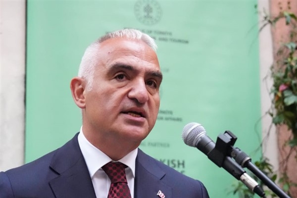 Ersoy: Sliman Mansour’un vefatını derin bir üzüntüyle öğrendim