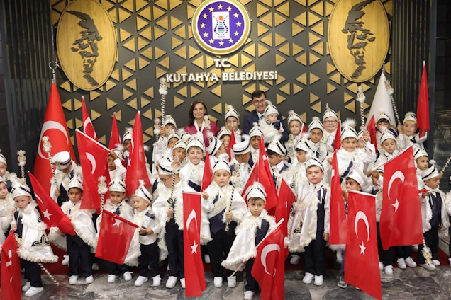 Kütahya’da 48 Çocuk İçin Toplu Sünnet Töreni Düzenlendi