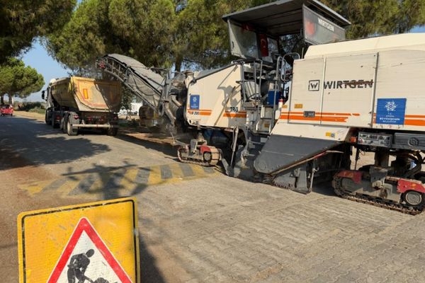 Aydın’ın 17 ilçesinde ulaşım çalışmaları sürüyor