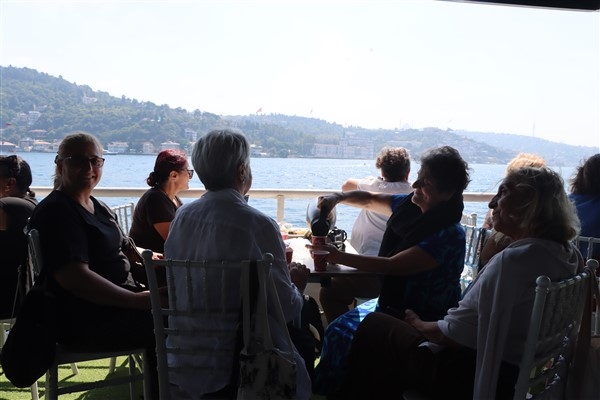Maltepeli kadınlar Boğaz turunda buluştu