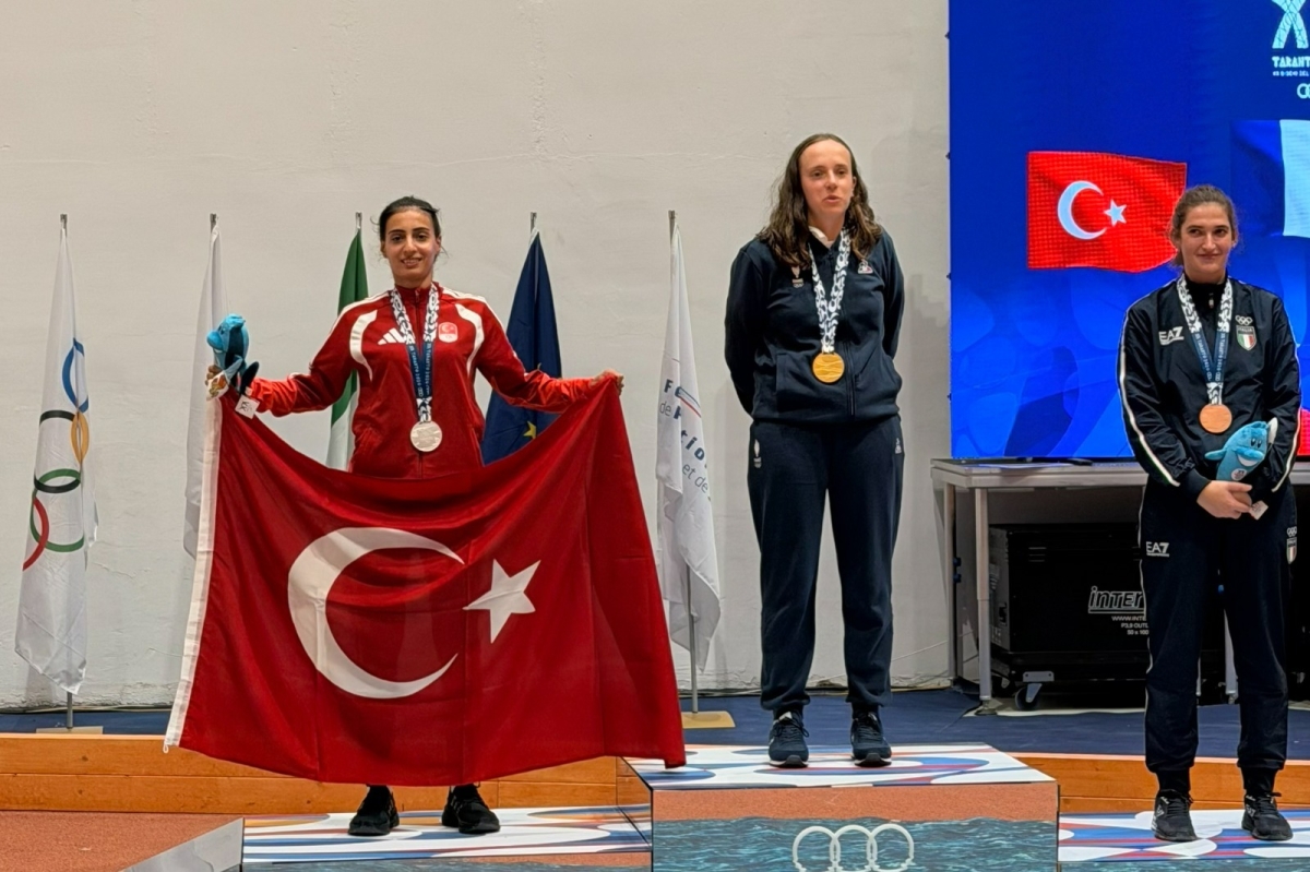 Akdeniz Oyunları’nda Mine Türker’den Bursa’ya gümüş madalya