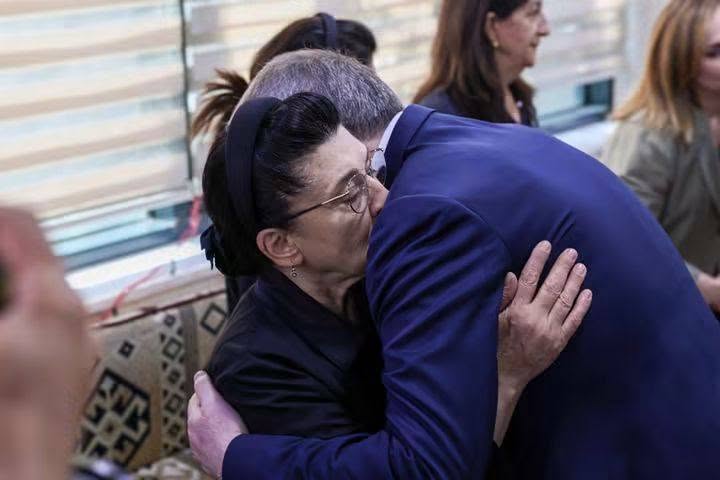 DEM Parti Heyeti Mehdi Zana’nın Taziyesine Katıldı