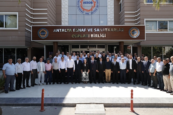 Başkan Vekili Özdemir’den AESOB Başkanı Dere’ye ziyaret