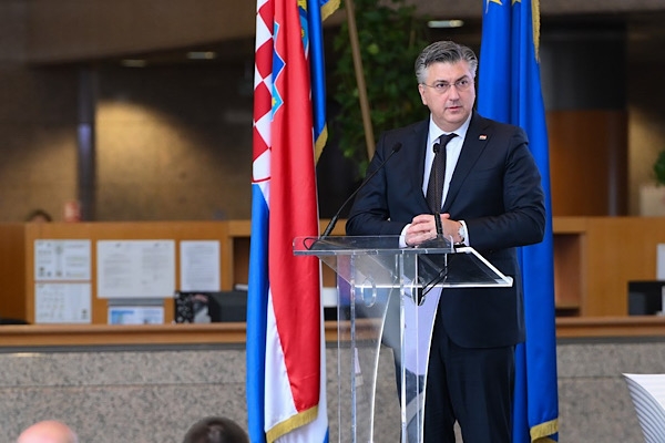Plenkovic: Bih’deki hırvatlara 36 milyon avroluk destek sağlanacak