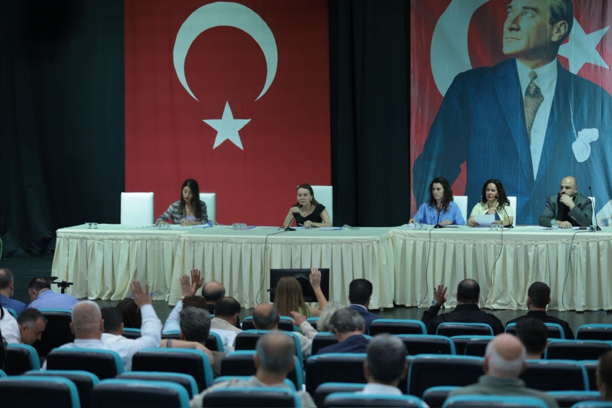 Konak Belediye Meclisi Eylül ayı toplantısını gerçekleştirdi