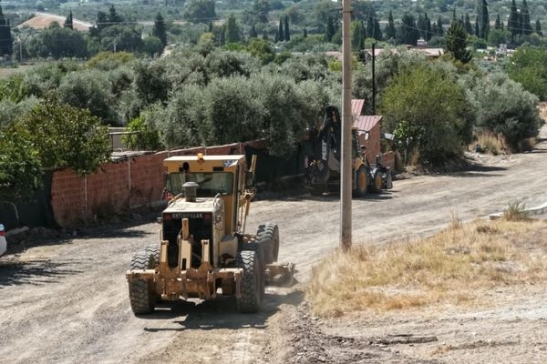 İncirliova’da ulaşım yatırımı sürüyor