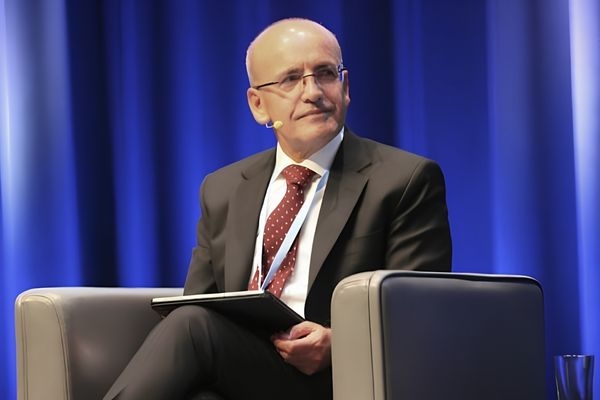 Şimşek: Mali disiplinden taviz vermeyeceğiz