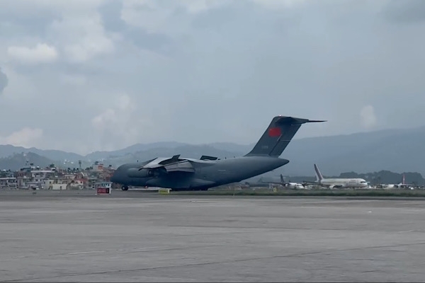 Çin'den Nepal'e dördüncü parti acil yardım ulaştırıldı