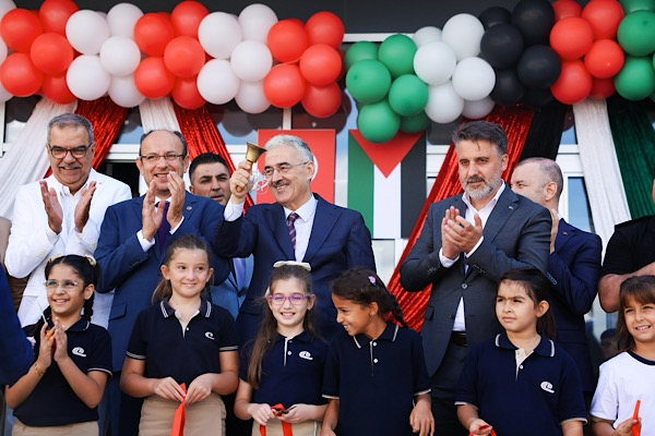 Bursa’da yeni eğitim yılı kapsamında üç okul ziyaret edildi
