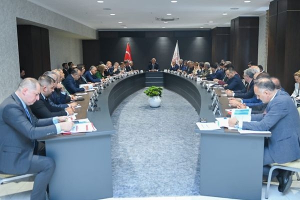 Bakan Ersoy Kahramanmaraş’ta deprem bölgesindeki kültür varlıklarını görüştü