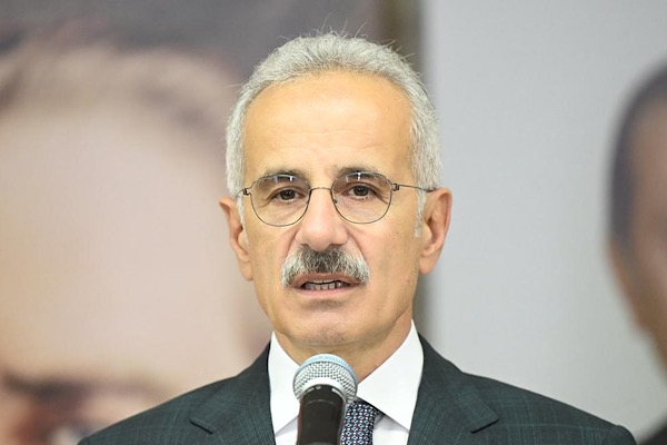 Bakan Uraloğlu, AK Parti Genel Başkan Yardımcısı Şen’i kabul etti