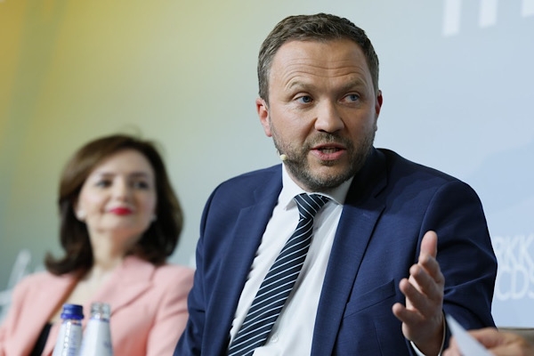 Tsahkna: Odak noktamız Ukrayna'nın kışı atlatmasına yardımcı olmak olmalı