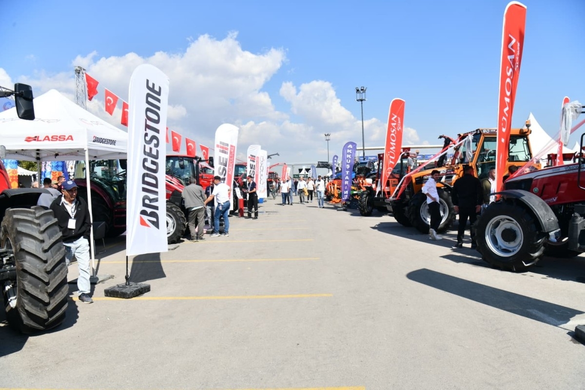 Balıkesir Tarım ve Hayvancılık Fuarı Ziyaretçilere Açıldı