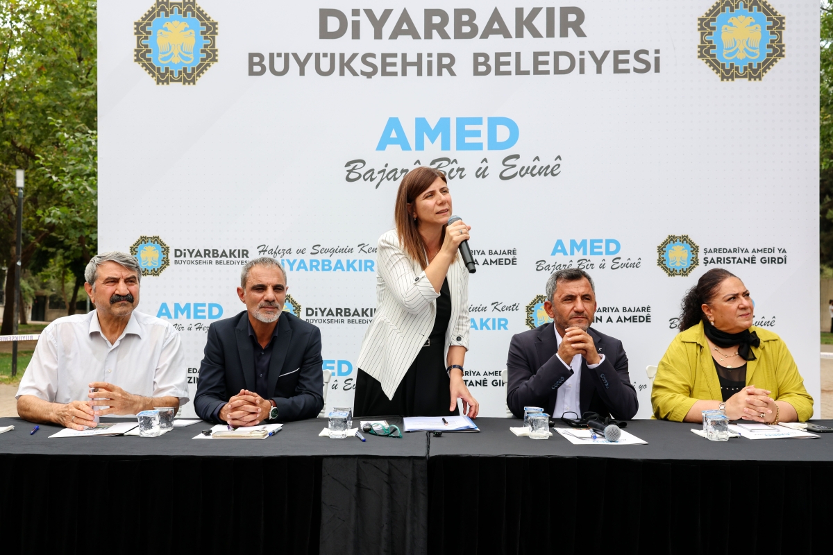 Diyarbakır’da Huzurevleri Mahallesi’nde halk buluşması gerçekleştirildi