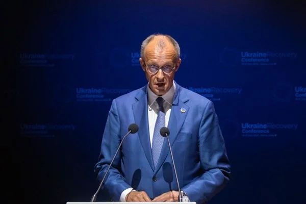 Merz: 65 yıl önce Türkiye’den işçiler Almanya’ya geldi ve ülkenin inşasına katkıda bulundu