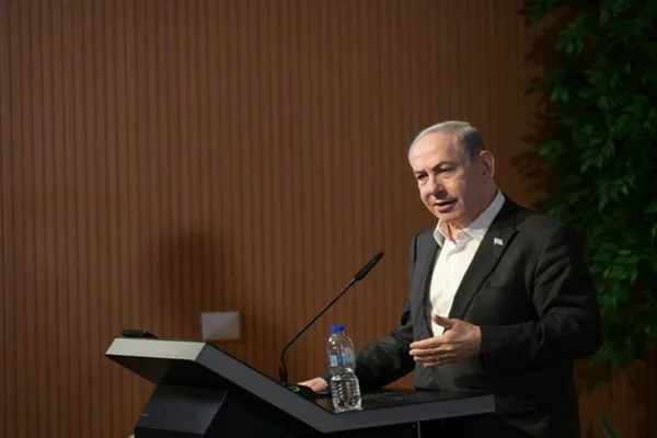 Netanyahu: İran’daki işi bitirmek en önemli mesele