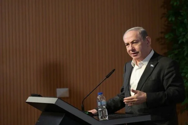 Netanyahu’dan seçim günü oy pusulası ve para zarfları iddiası