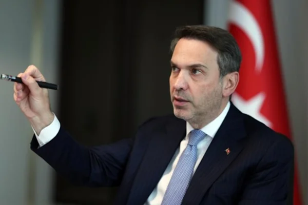 Bakan Bayraktar: İtalya ile enerji iş birliğimizi güçlendireceğiz