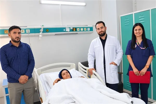 Şanlıurfa’da omurga kırığı ameliyatında yeni yöntem