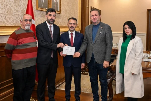 Kocaeli Gazeteciler Cemiyeti Başkanı Oktay’dan Vali Aktaş’a ziyaret