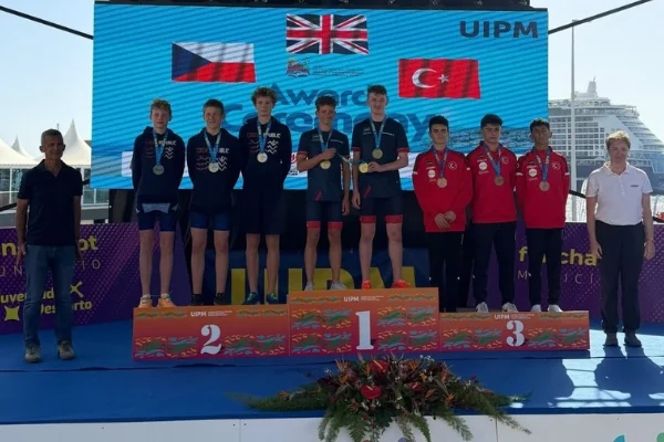 Osmangazi Belediyesporlu sporculardan dünya şampiyonasında üç madalya