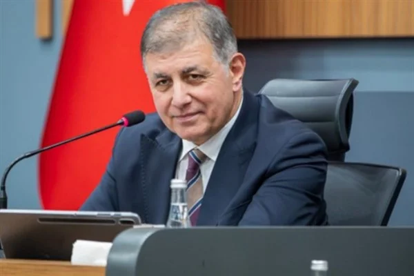 Tugay, Karayolları Genel Müdürü Gülşen'i makamında ağırladı