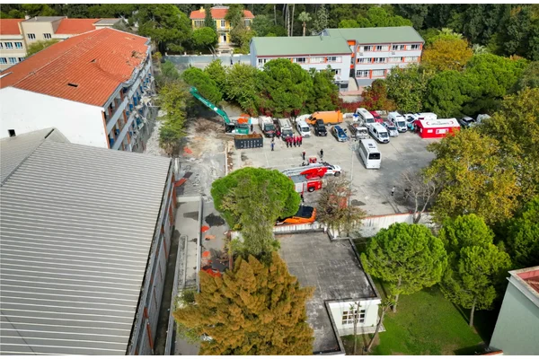 İzmir'de 6,7 büyüklüğündeki deprem senaryosuyla tatbikat yapıldı