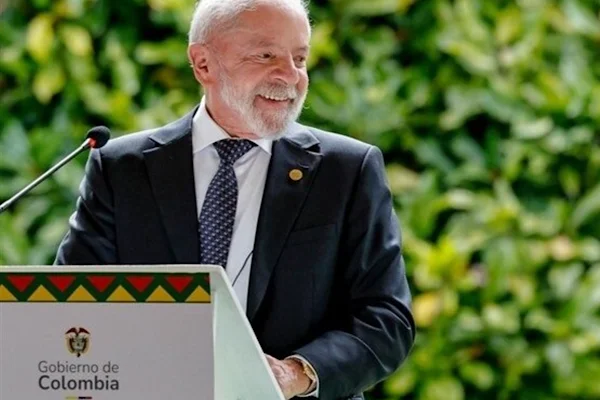 Lula: Brezilya'nın ilerlemesi için durmaksızın çalışacağız