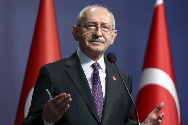 Kılıçdaroğlu, Erdal İnönü'yü andı