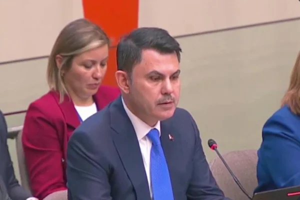 Bakan Kurum, AK Parti buluşmasında Konyalılarla buluştu