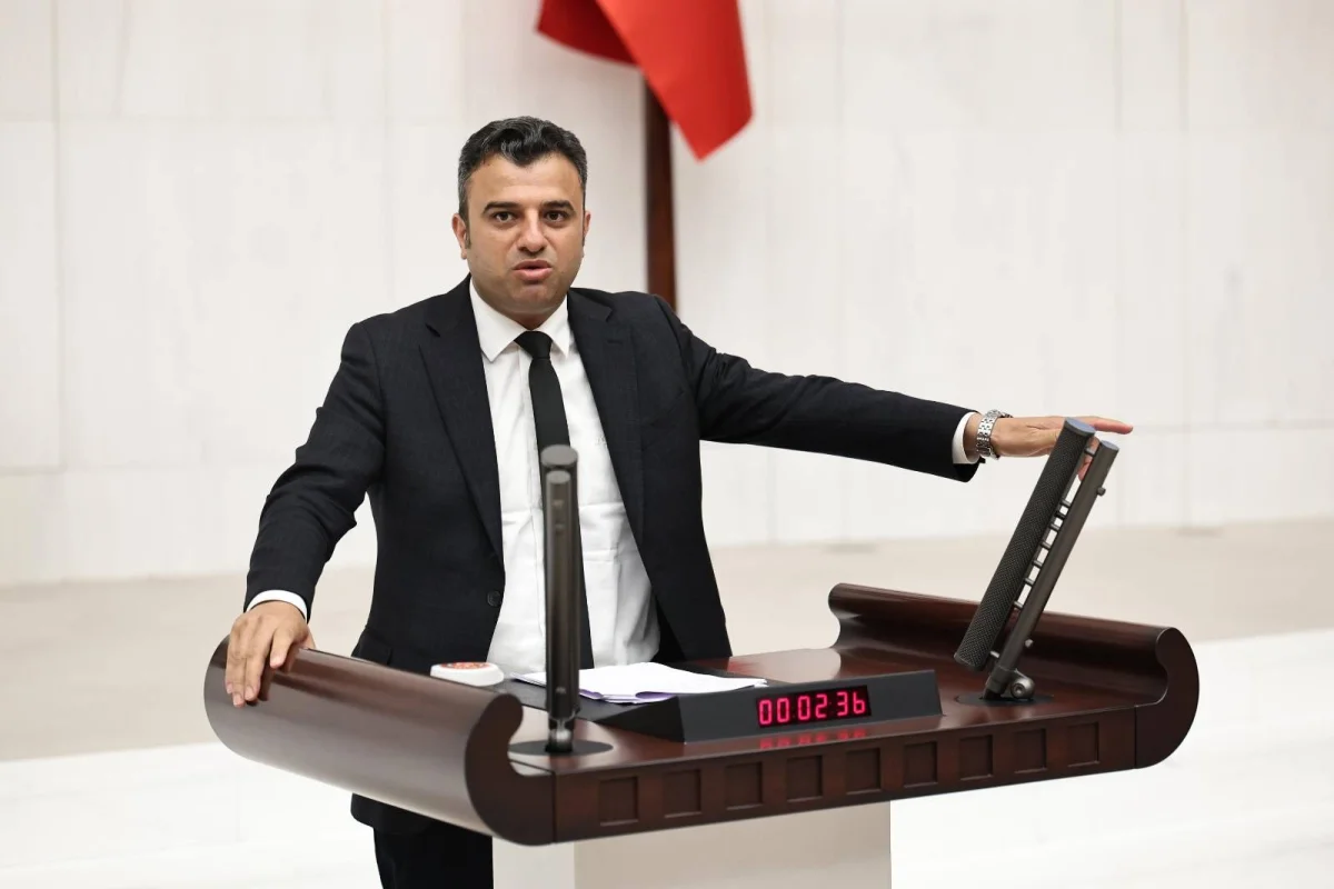 Ömer Öcalan’dan Bakan Kurum’a deprem riskleri ve jeoloji mühendisleri için 10 soruluk önerge
