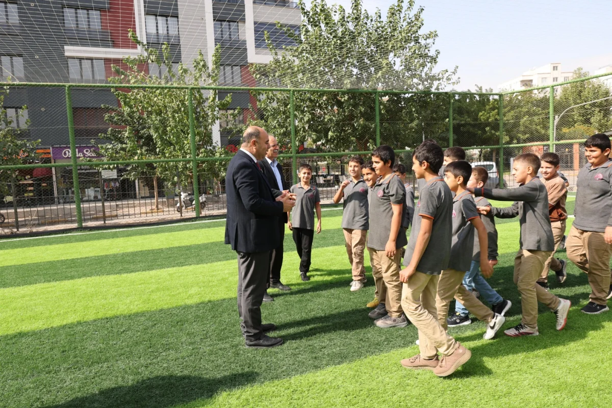 BAŞKAN ÇİFTÇİ’DEN ÖĞRENCİLERE BİLİM, EĞİTİM VE SPOR MESAJI