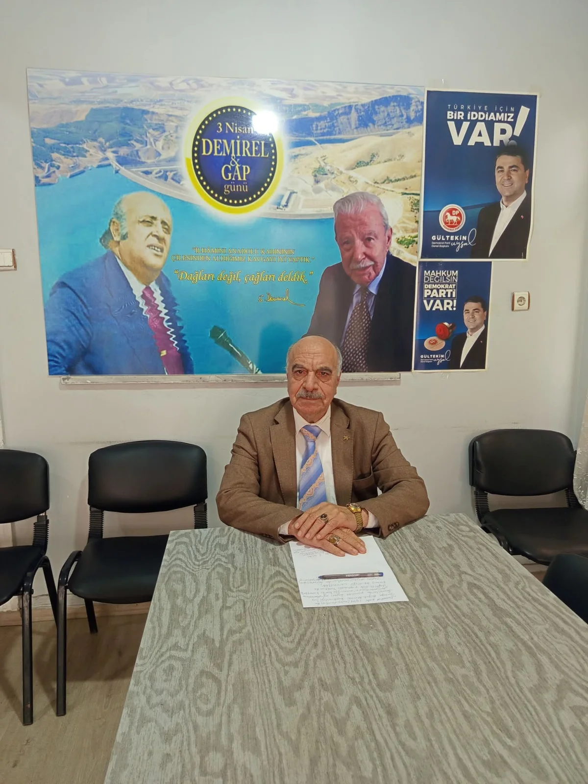SÜLEYMAN DEMİREL, BAŞTA AZERBAYCAN OLMAK ÜZERE TÜRKİ CUMHURİYETLERLE İLGİLİ DIŞ POLİTİKASI. 