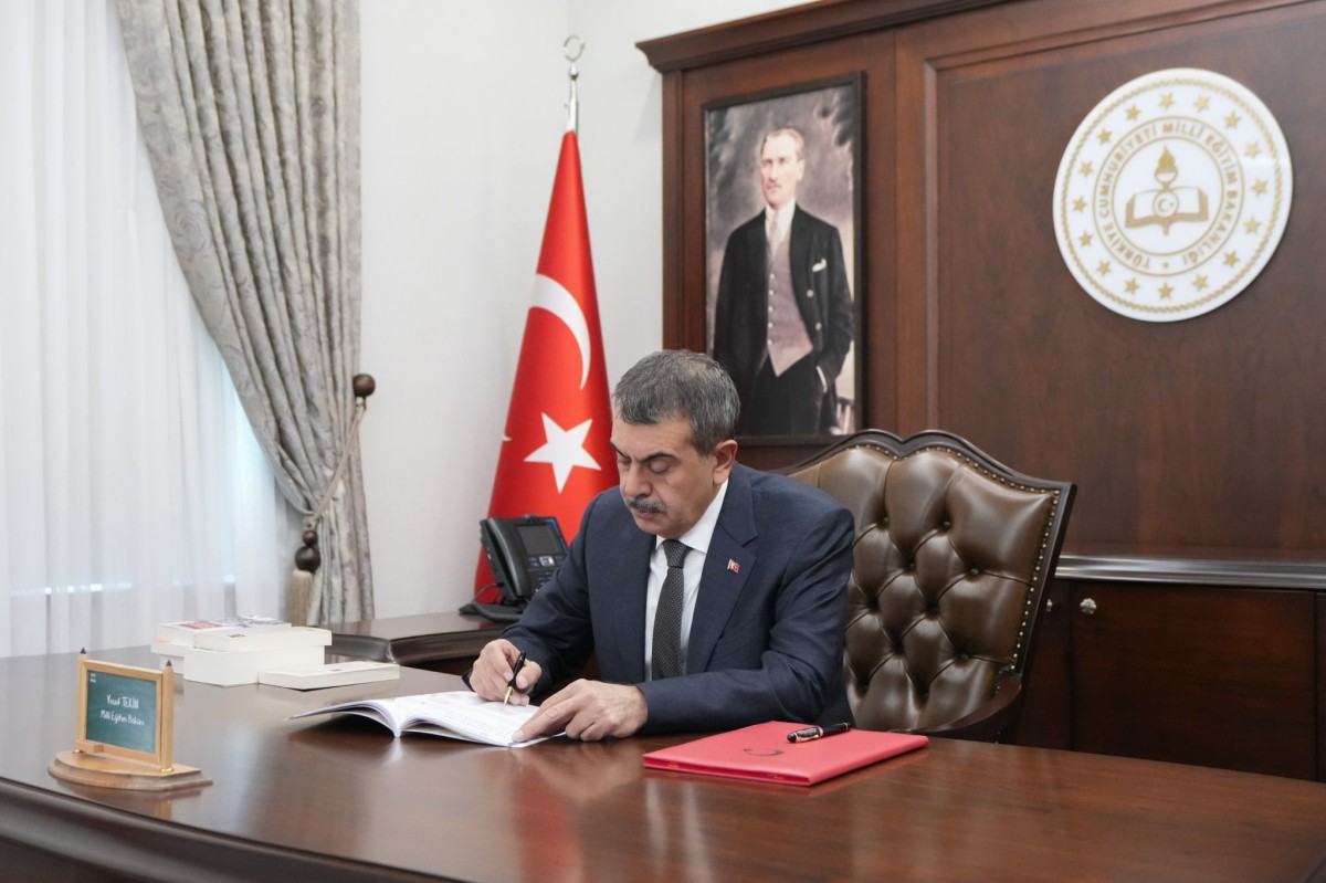 Bakan Yusuf Tekin'den Şehit Öğretmen Aybüke Yalçın İçin Anma Mesajı