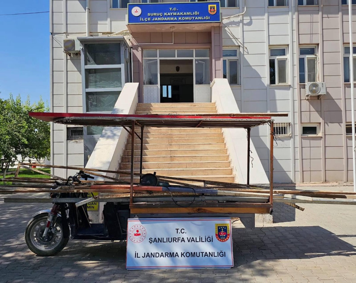Suruç'ta Demir Profil Hırsızları JASAT'tan Kaçamadı